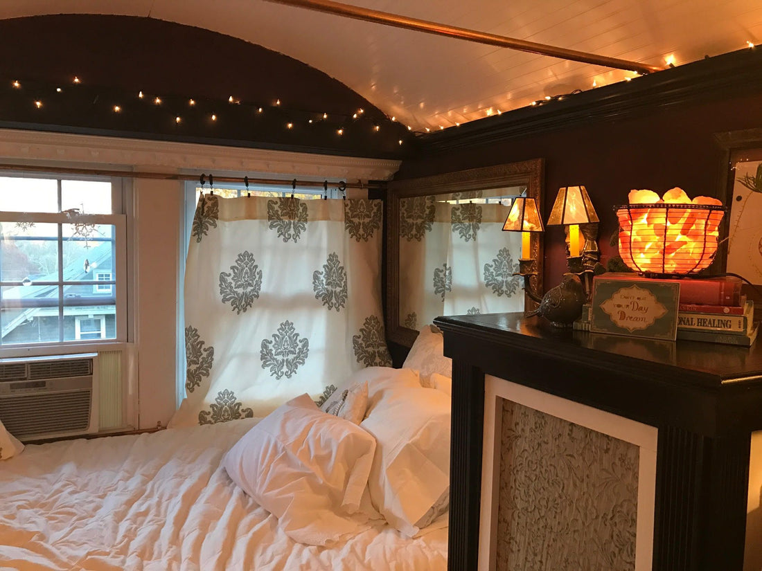 Himalayan Salt Lamp Baby Room: A Natural Way to Improve Your Baby's Environment